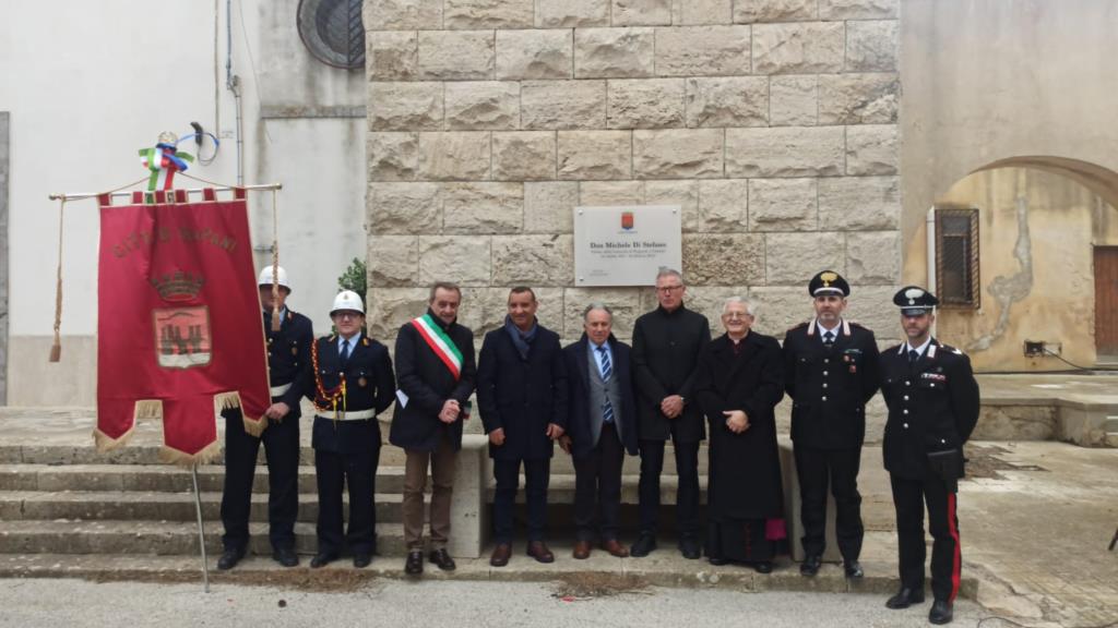 Ummari, scoperta targa in memoria di don Michele Di Stefano al borgo Livio Bassi