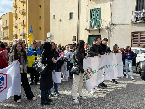 «No a tutte le violenze» (VIDEO)