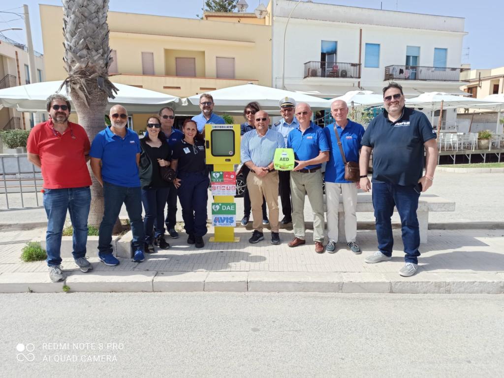 L'Avis di Valderice dona defibrillatore al Comune di San Vito Lo Capo