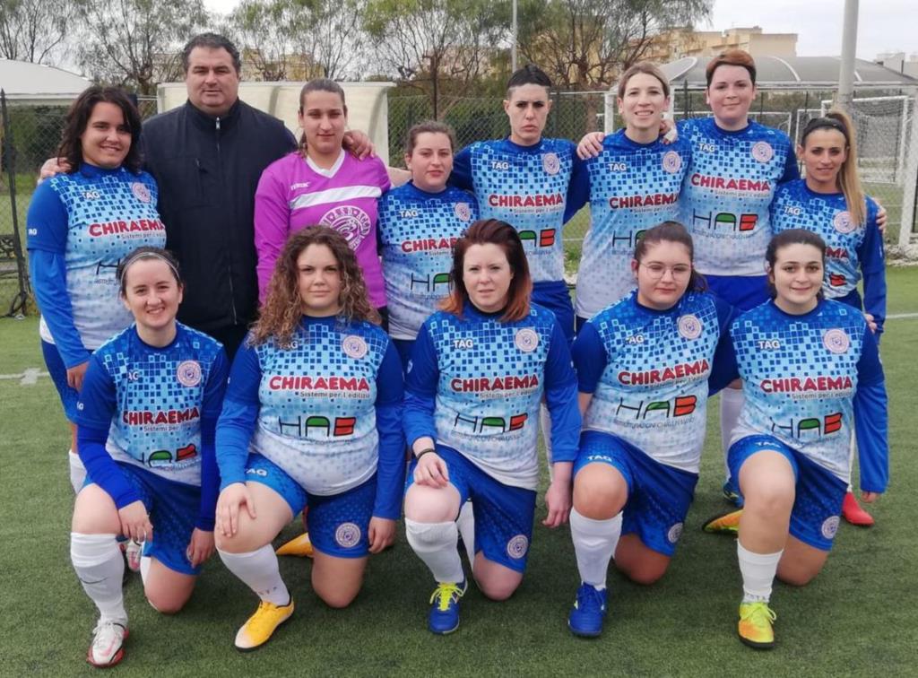 Le ragazze del calcio a cinque dell' Accademia Trapani hanno vinto il campionato