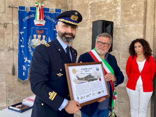 L’82° Centro Combat Search And Rescue dell’Aeronautica Militare ha ricevuto un riconoscimento dal sindaco delle Egadi