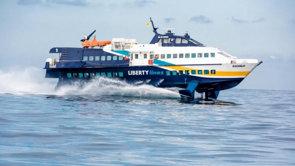 Prorogati fino all'8 ottobre gli orari estivi degli aliscafi da e per le Egadi