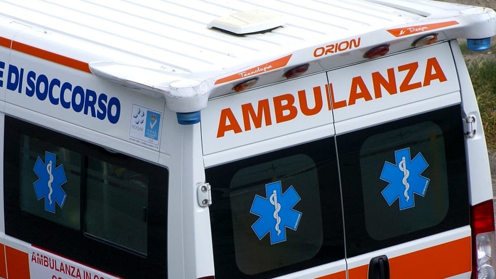 Percorre a piedi A29 Palermo-Mazara, investito e ucciso