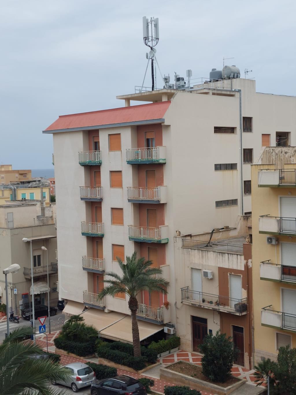 Erice, sospesa l'attivazione dell'antenna ILIAD in via Cosenza