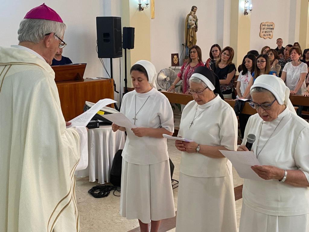 Trapani, la Diocesi saluta le suore Apostole del Sacro Cuore