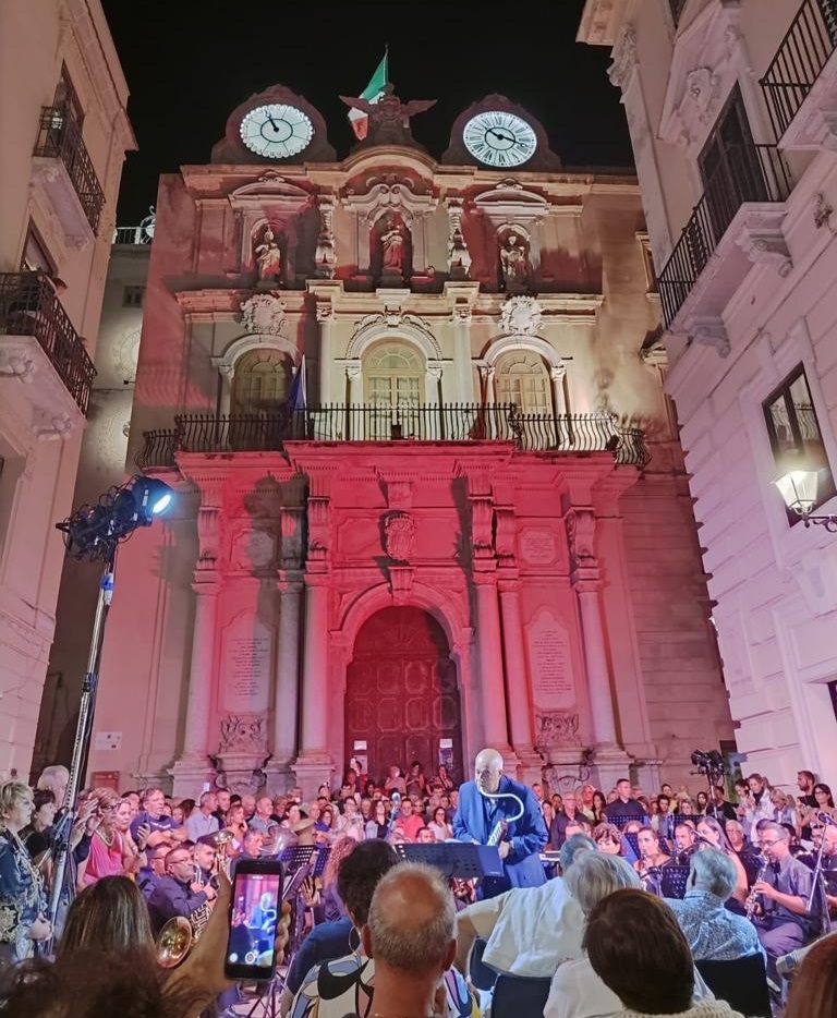 Trapani. Esaltante concerto della Nuova Banda Musicale Maestro Gabriele Asaro di Paceco
