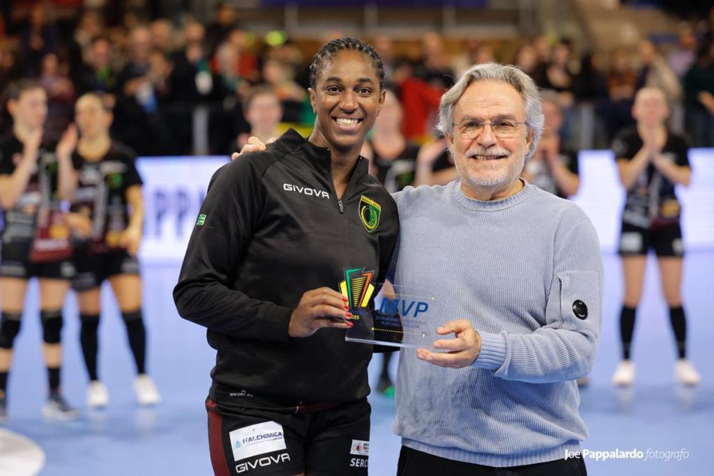 La Handball Erice vola in finale. Battuta Cassano Magnago 32-19