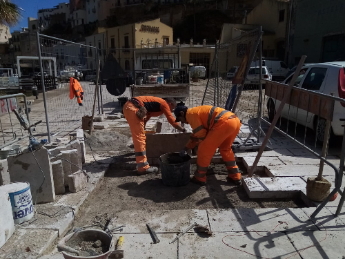 Castellammare del Golfo: prosegue la manutenzione straordinaria delle strade cittadine
