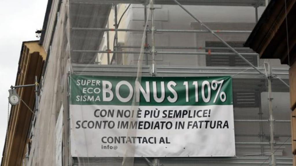 Superbonus. Filiera costruzioni: 'Urgente proroga per i lavori in corso, a rischio sicurezza'