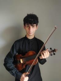 Il violinista trapanese Manuel Burriesci secondo al concorso 