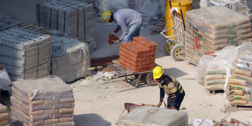 La Cgil chiede il blocco delle attività dei cantieri edili quando si raggiungono i 35 gradi