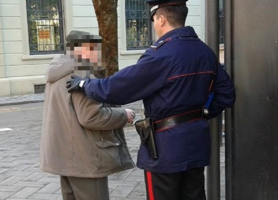 Custonaci, i Carabinieri aiutano anziano in stato confusionale