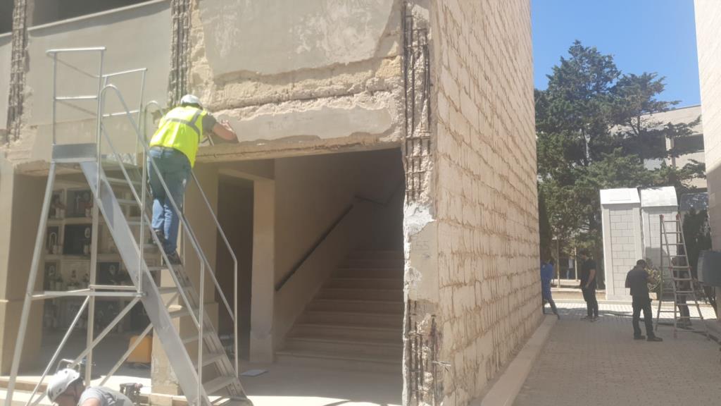 Restyling in corso al Cimitero di Trapani: avanti con i lavori