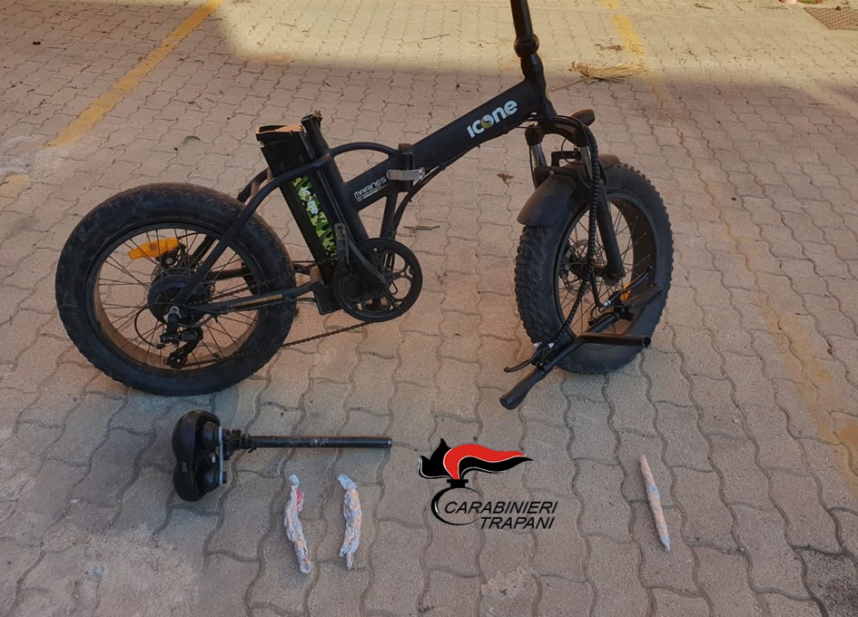 Pantelleria, nascondeva la droga nelle bici: arrestato