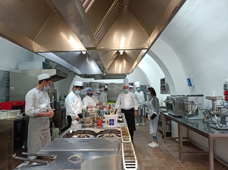 Tre classi dell'Alberghiero di Erice in finale al 