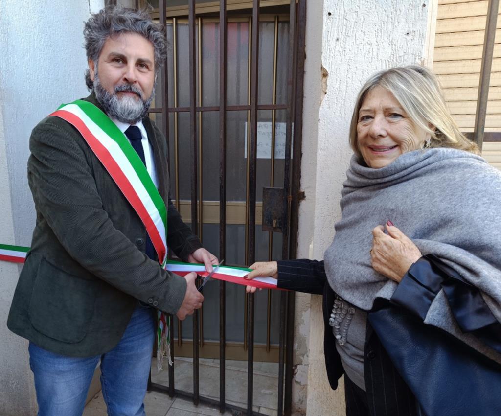 Centri per l'impiego, l'assessore Albano inaugura sportello a Petrosino