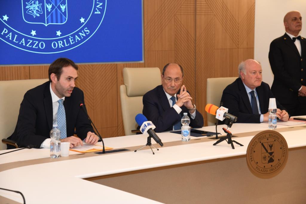 Regione, presentato il Ddl sul riordino delle Province