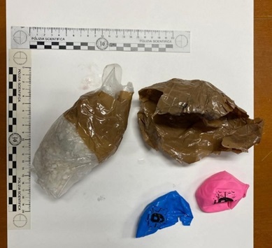 Marsala, scappa all'Alt della Polizia con 300 grammi di cocaina in auto: arrestato