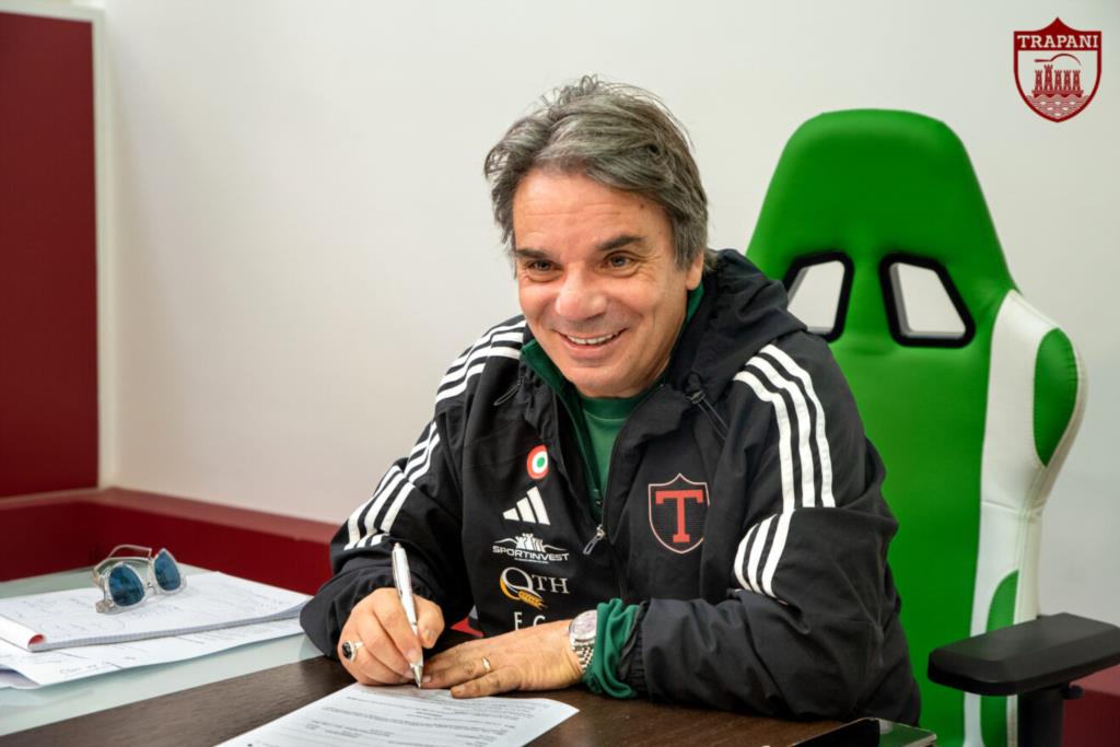 Capuano ha firmato: è ufficialmente il nuovo allenatore del Trapani Calcio