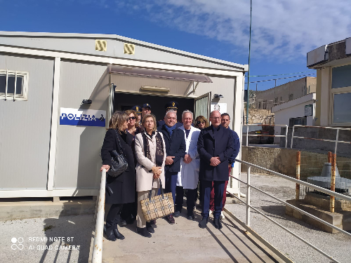 Riattivato il presidio di Polizia al pronto soccorso del Sant'Antonio Abate (VIDEO)