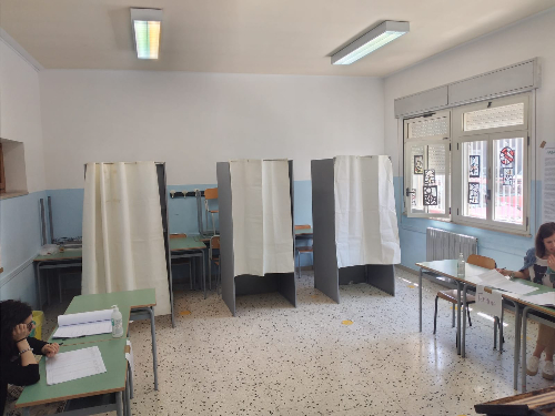 Affluenza in calo in tutti i comuni della provincia al voto