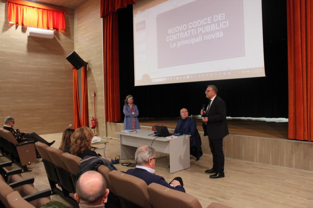 Erice, seminario formativo sul Codice dei contratti pubblici col professor Francesco Armenante