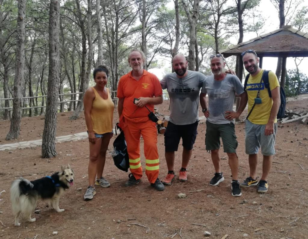 Ritrovati i tre escursionisti e un cagnolino dispersi a Marettimo