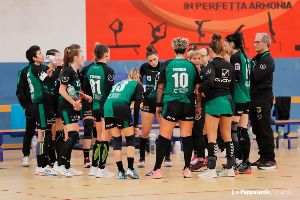 Handball Erice: vigilia di big match per le Arpie