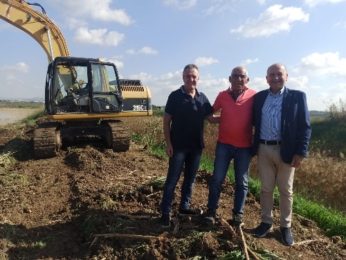 Paceco: si rifanno gli argini del torrente Verderame