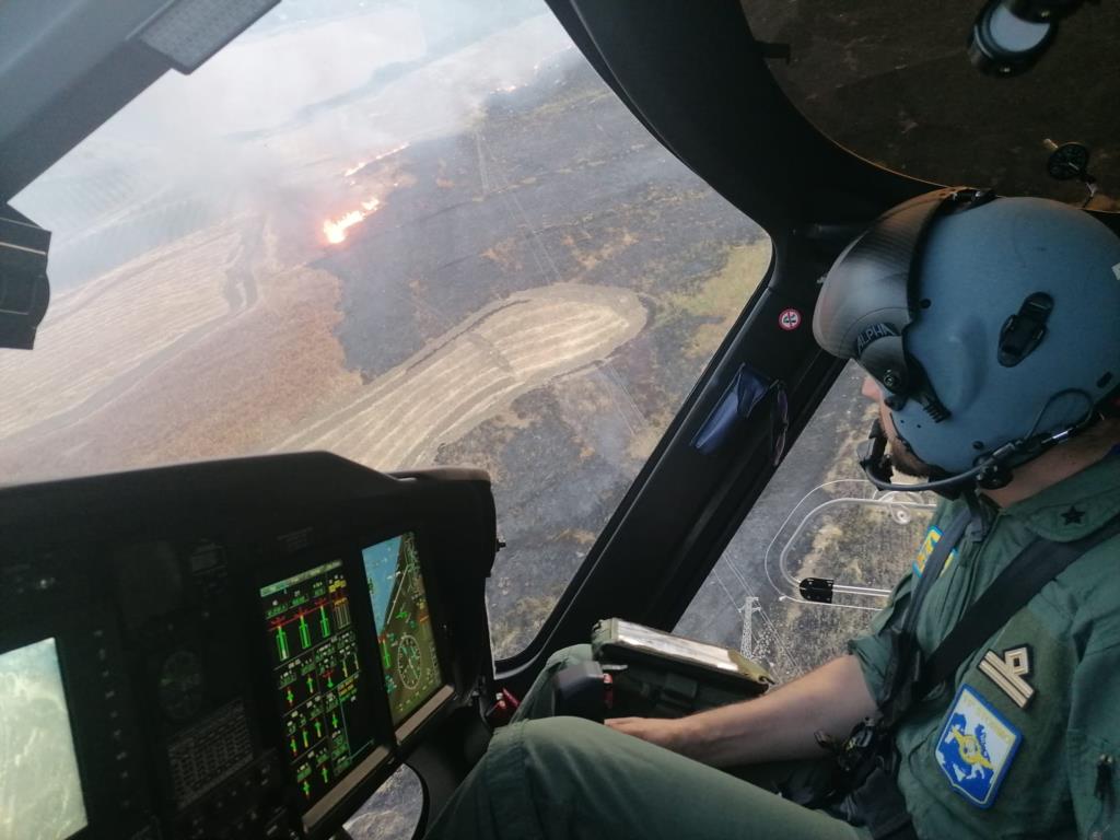 Intervento dell'elicottero del Csar per incendio nel palermitano