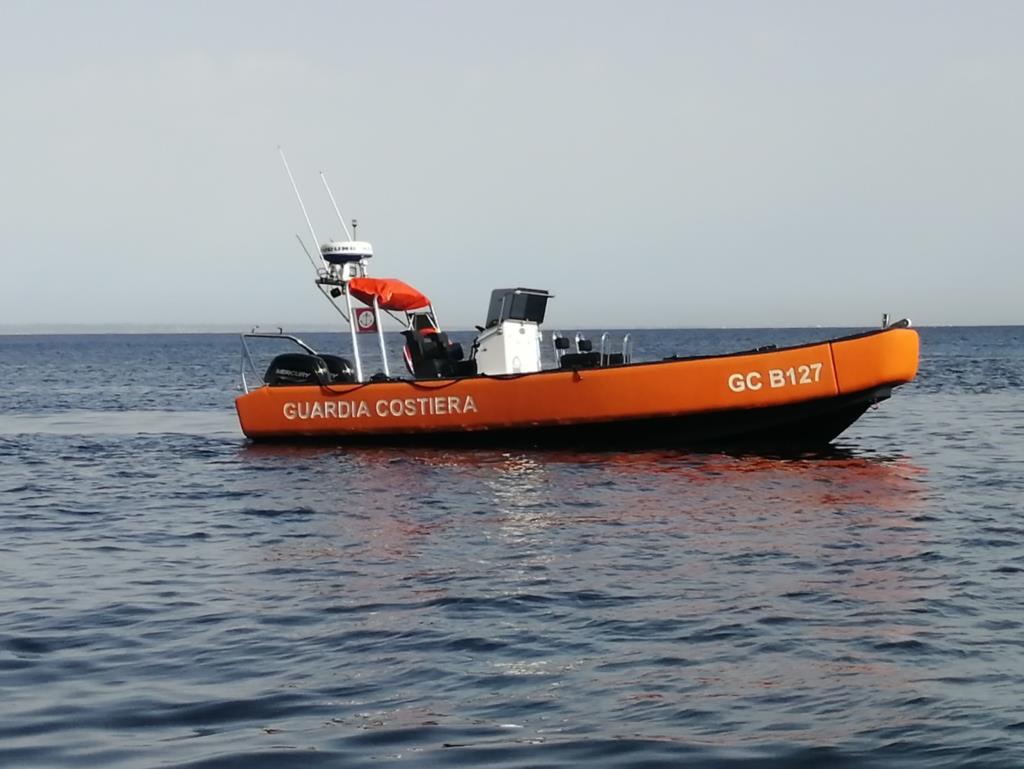 Egadi, salvate 11 persone e soccorse 3 imbarcazioni