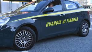 Marsala, la Guardia di finanza sequestra 5 società e 3 supermercati