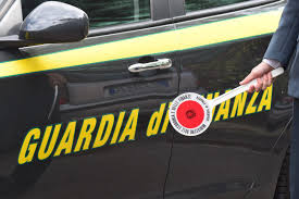 Duro colpo alla mafia di Mazara del Vallo: la Guardia di Finanza arresta 17 persone