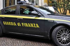 Castelvetrano, raggirano un medico solo e anziano e ne dilapidano il patrimonio