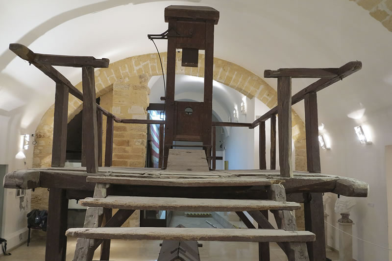 Un evento dedicato alla ghigliottina di Trapani
