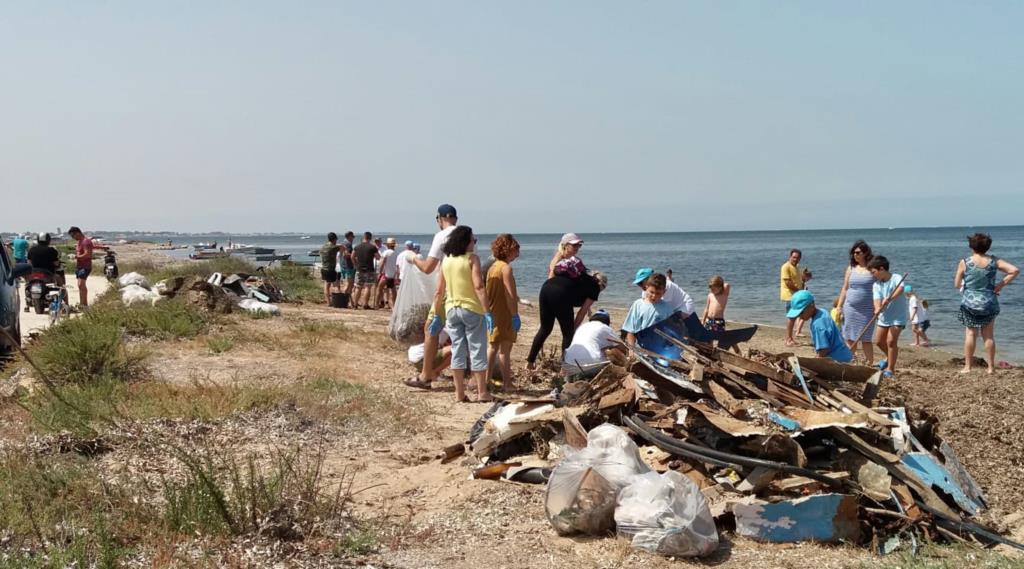 Bonificato il litorale di Nubia con la giornata ecologica 