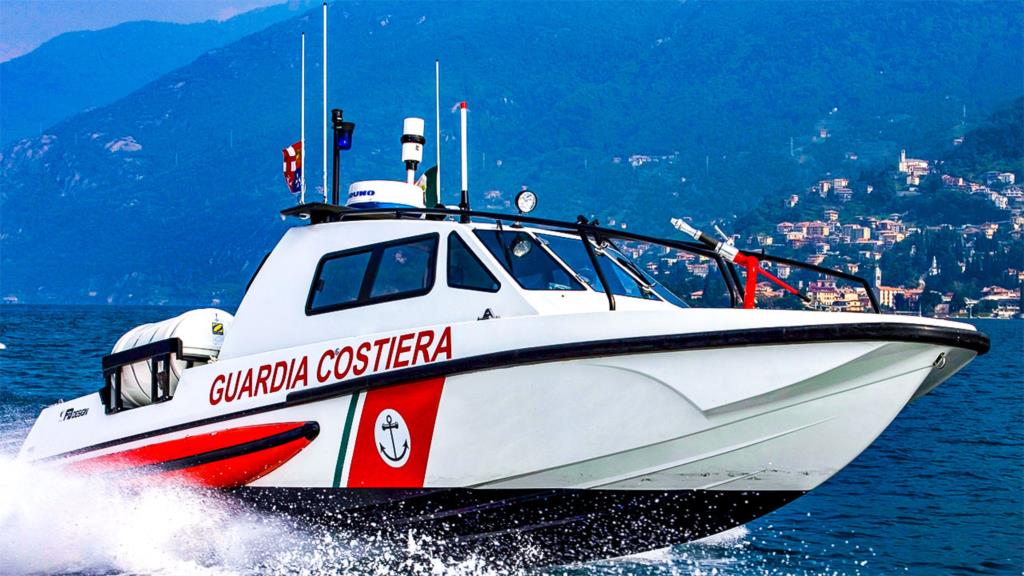 La Guardia Costiera salva 5 persone al largo delle coste di Pantelleria