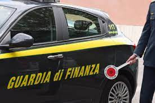 Fallimento pilotato per non pagare le tasse, sequestro di beni per una società catering di Salemi