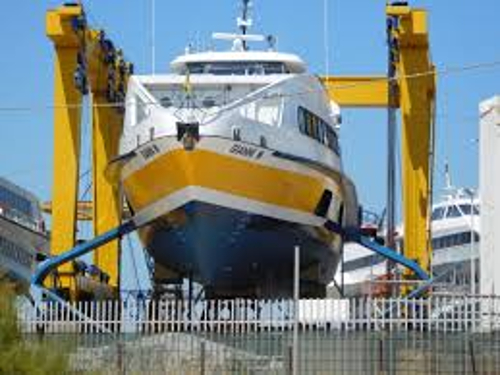 Investimenti per la crescita del cantiere navale Liberty lines di Trapani