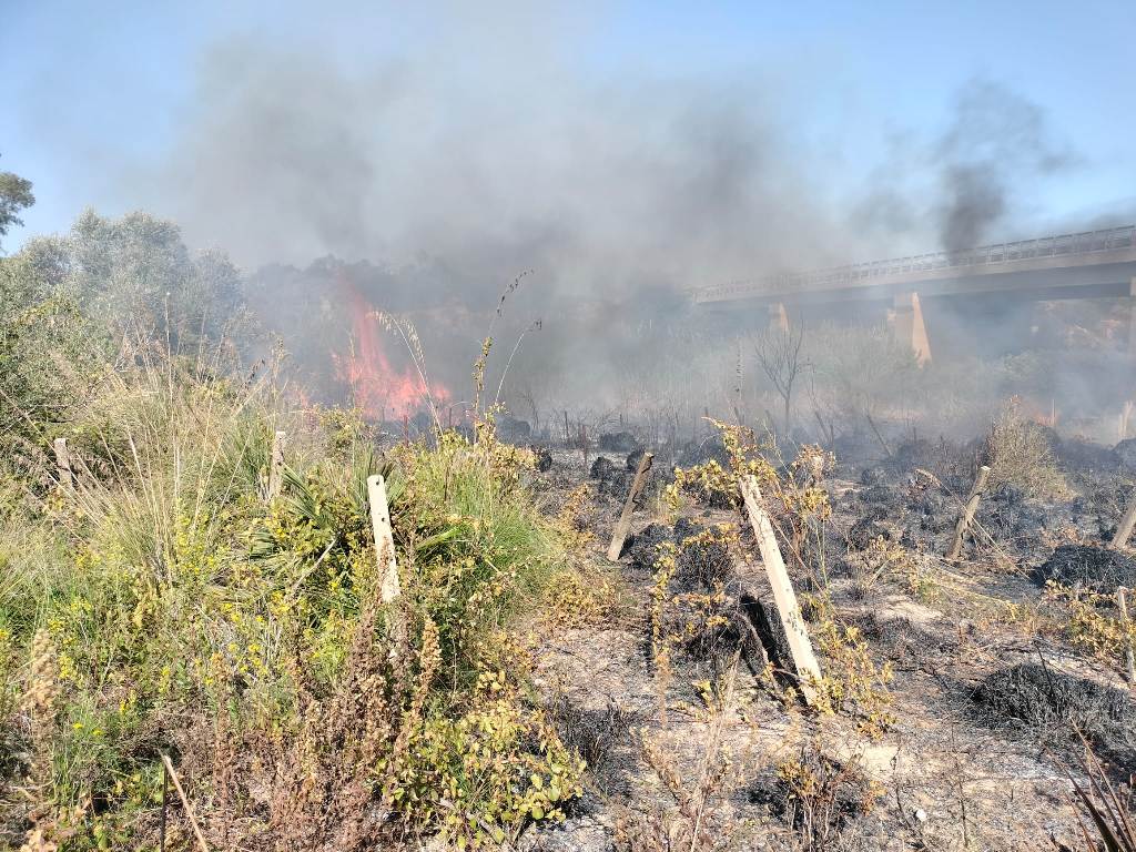 Marsala, combustione rifiuti: proprietari terrieri convocati