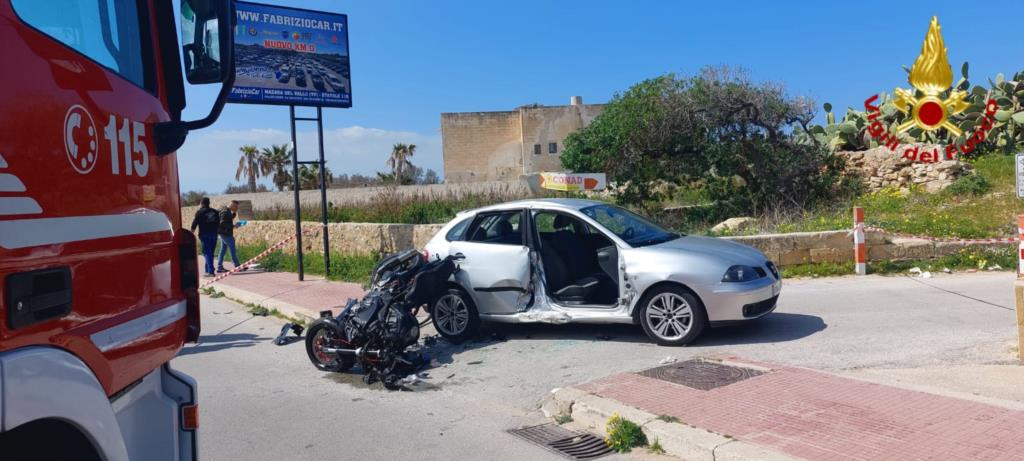 Trapani, incidente sul lungomare Dante Alighieri: due feriti