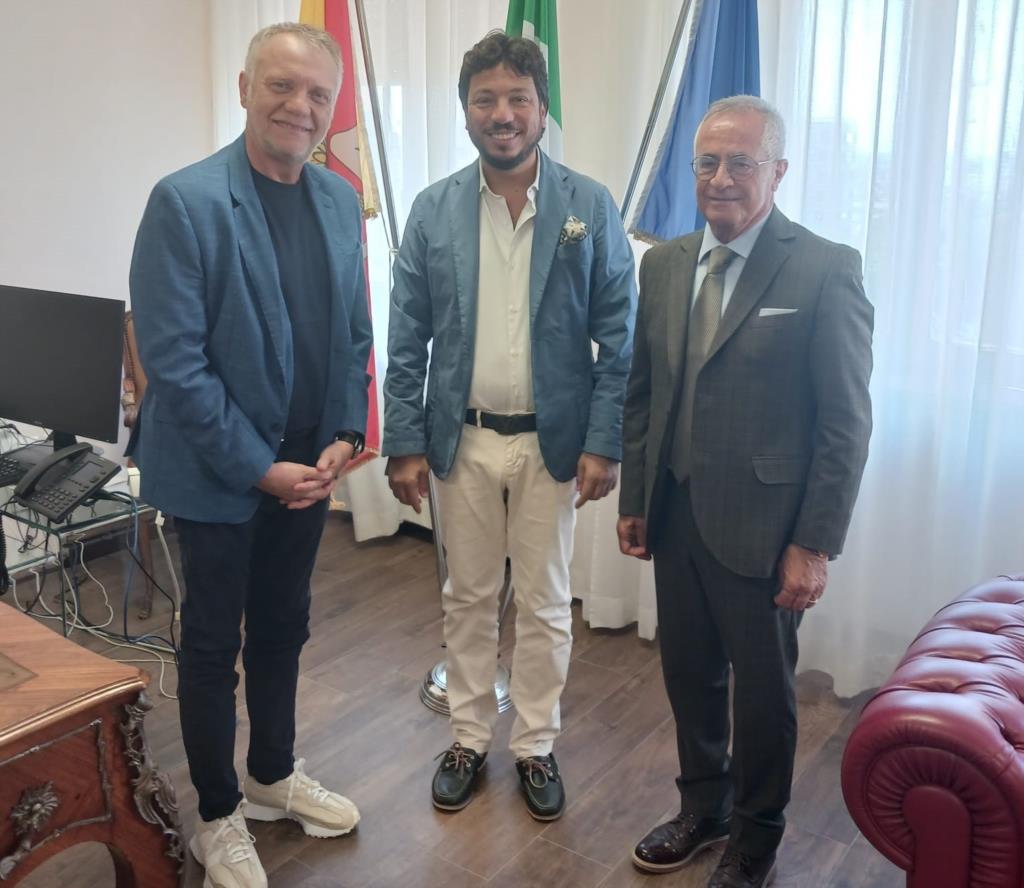Salemi, incontro tra il sindaco e il dg dell'Asp di Trapani