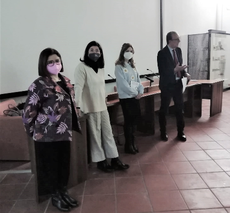 La scrittrice Francesca Parmegiani incontra gli alunni della scuola primaria di Petrosino