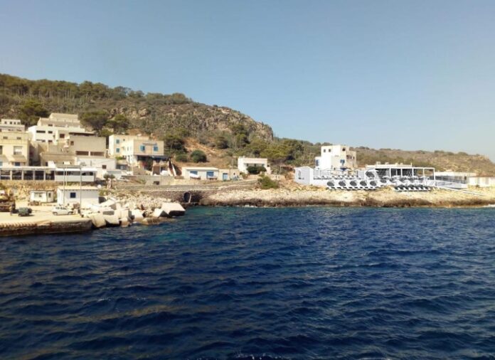Annullata dalla Regione la concessione per il solarium di Levanzo