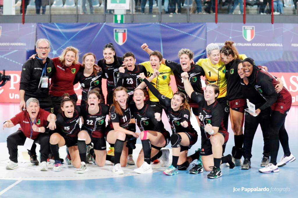 Arpie ericine, la storia siete voi