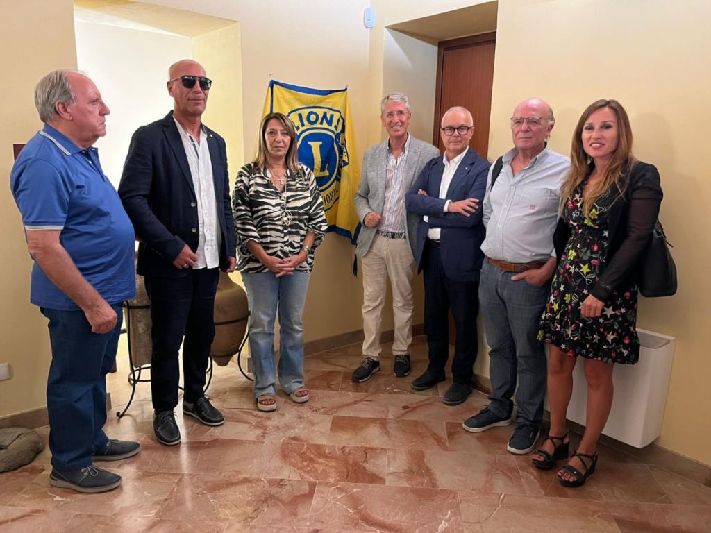 Erice, i Lions donano un una targa in Braille al museo Cordici