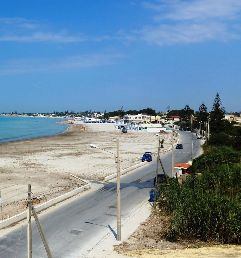 Mazara del Vallo, si apre la spiaggia per cani