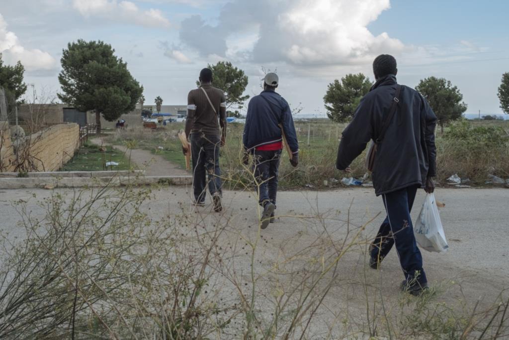 Campobello, in allestimento il centro di accoglienza per gli immigrati