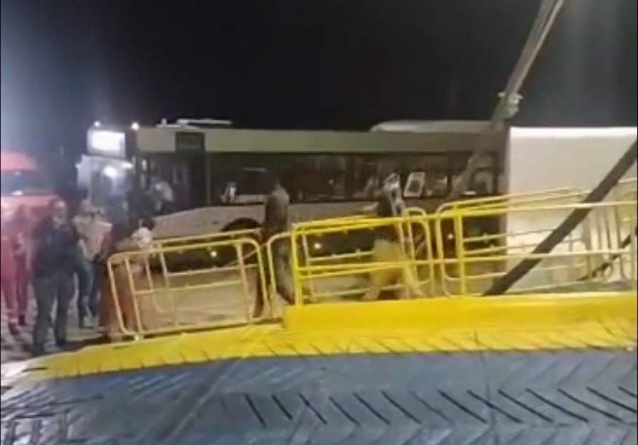 L'odissea dei migranti da Lampedusa a Trapani