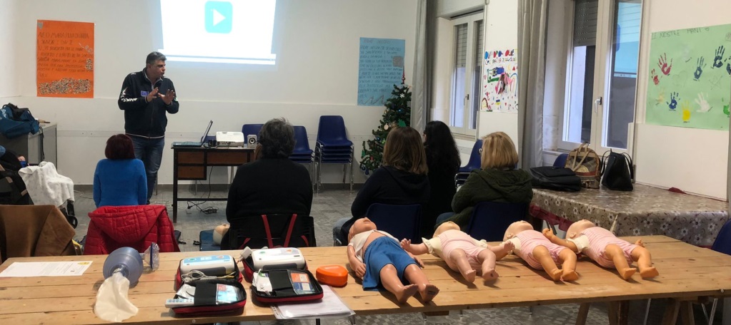 Misiliscemi si avvia a diventare “cardioprotetta”: concluso il primo corso BLS-D e PBLS-D per operatori parrocchiali